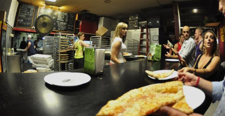 Behind the scenes Canyon Pizza Archived News Daily Collegian