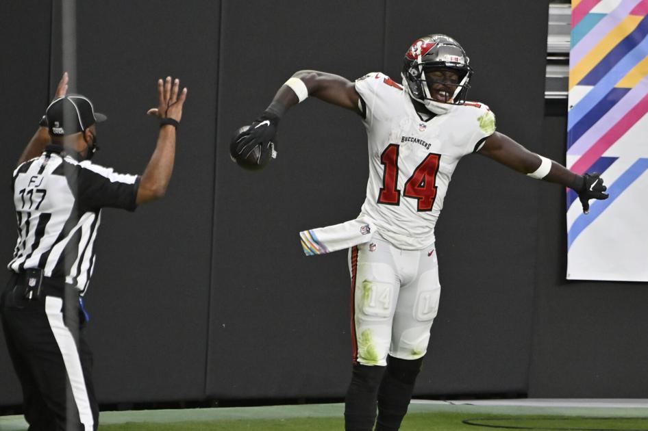 Nittany Lions In The Nfl Chris Godwin Former Defensive Backs Continue To Impress In Week 11 Penn State Football News Collegian Psu Edu Nittany Lions In The Nfl Chris Godwin Former Defensive Backs Continue To Impress In Week 11 Penn State Football News Collegian Psu Edu