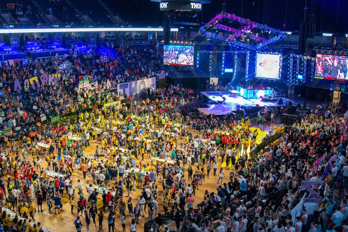 THON 2020, Sunday, crowd overview