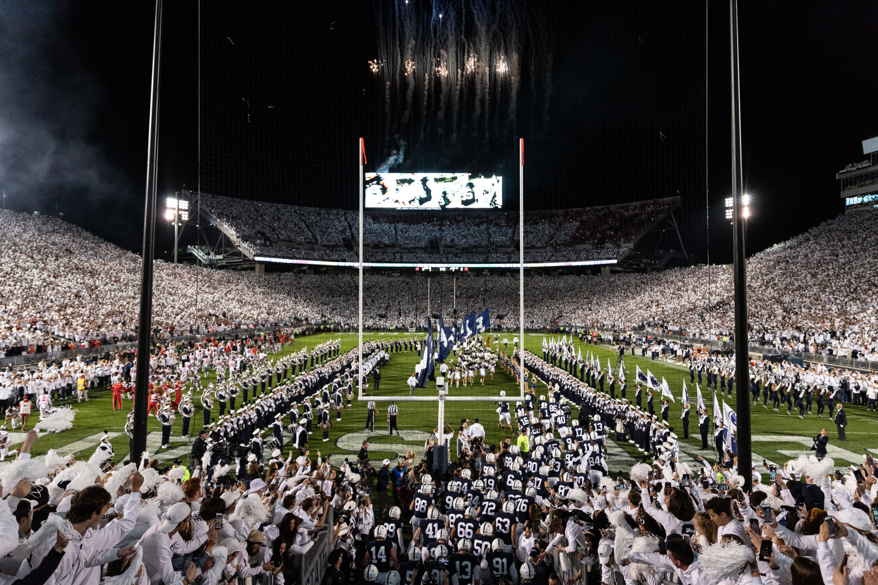 psu white out entrance