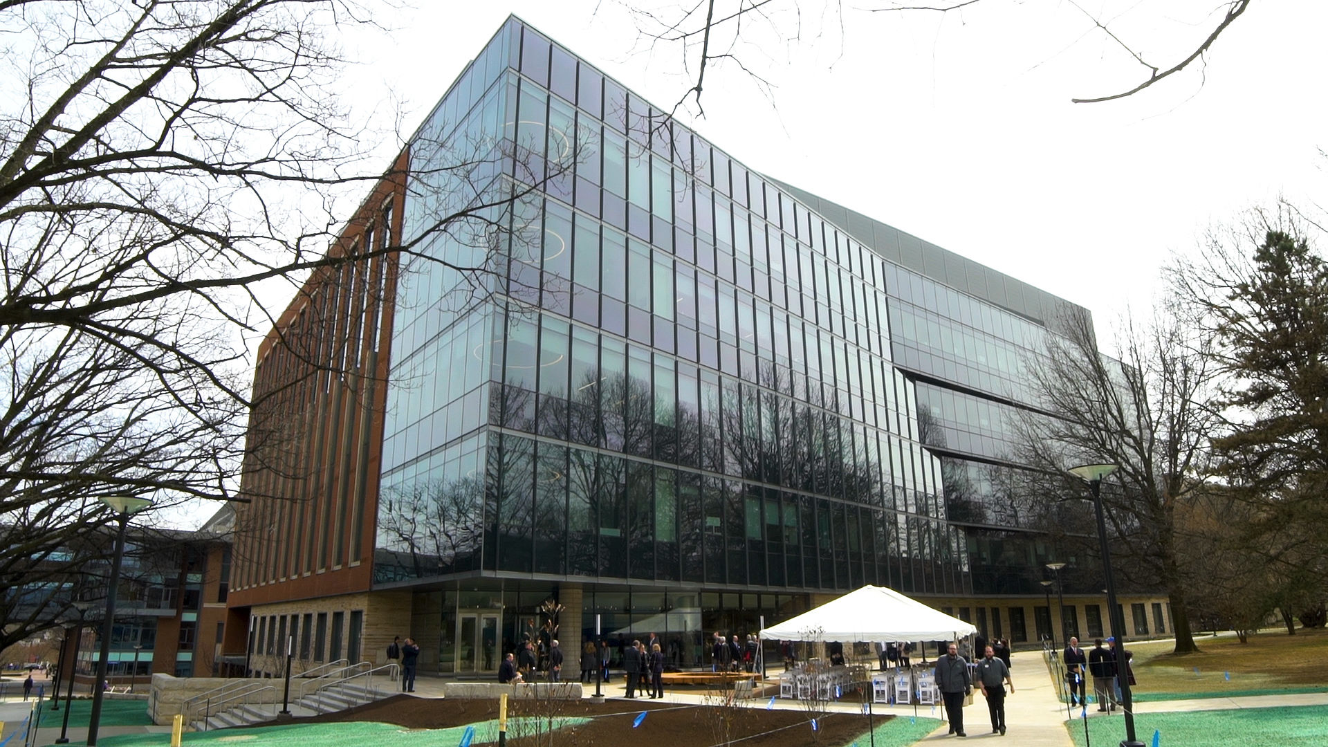 Chemical And Biomedical Engineering Building Officially Opens On Penn ...