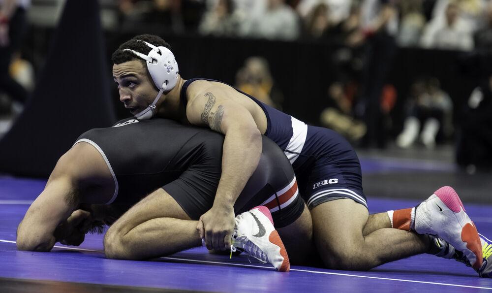 Penn State wrestling's topranked Aaron Brooks takes down No. 2 Parker
