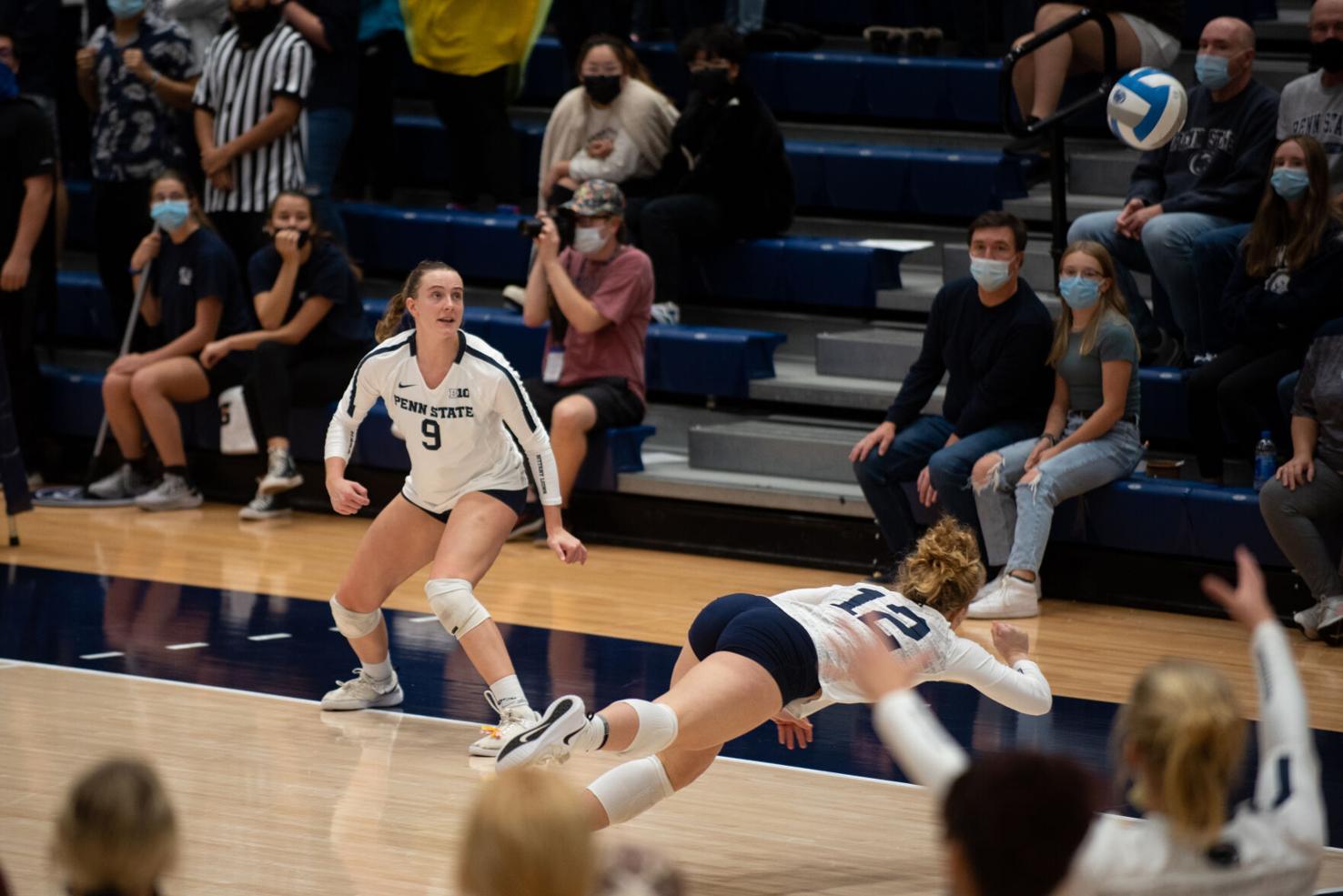 penn-state-women-s-volleyball-drops-2-spots-in-avca-coaches-poll-after