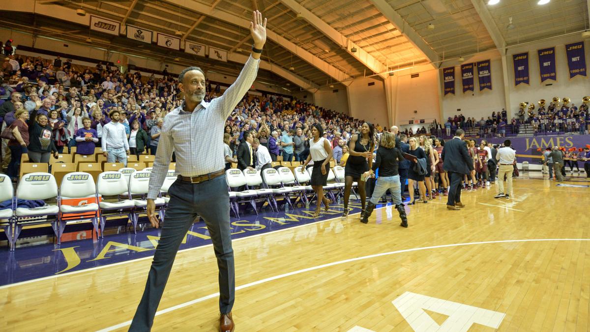 Vt Women S Basketball Vs Jmu Gallery Collegiatetimes Com