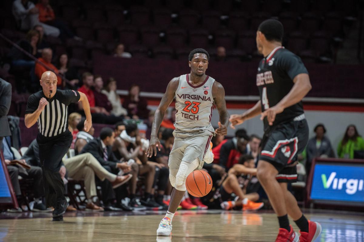 Men S Basketball Vs Gardner Webb Gallery Collegiatetimes Com