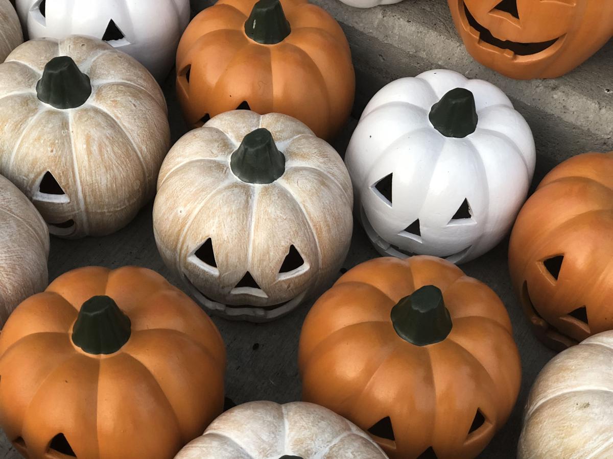 halloween decorations at kroger sept 13 2018