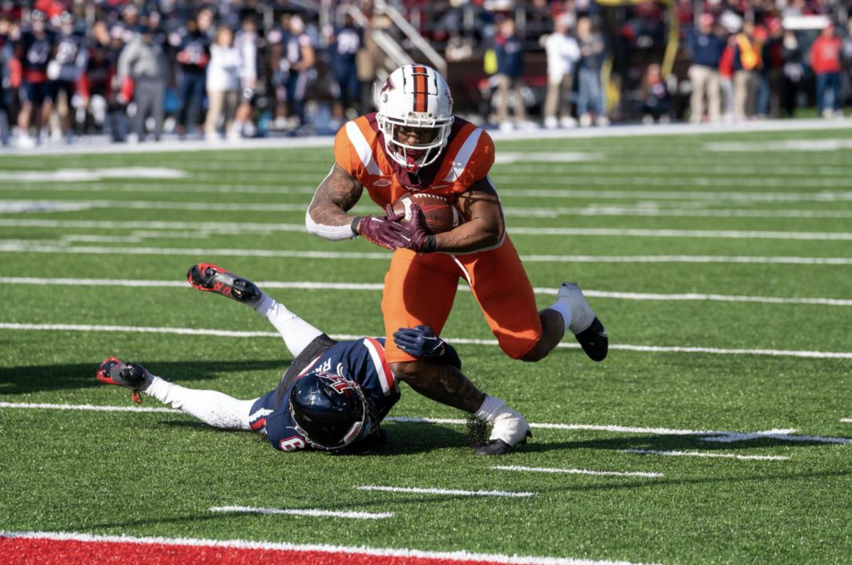 Virginia Tech wins first game since September, outlasting Liberty 23–22 |  Sports | collegiatetimes.com