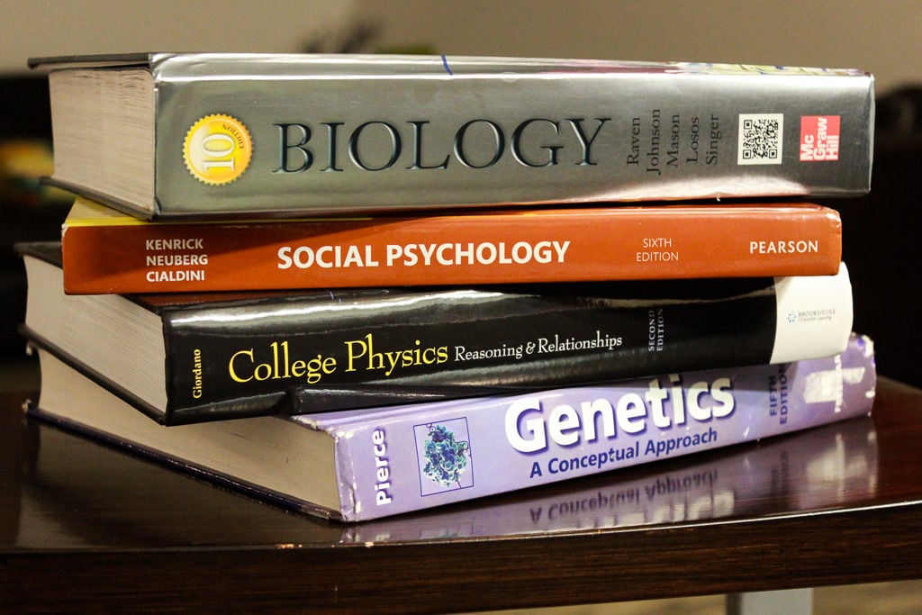 What to do with your used textbooks | Lifestyles | collegiatetimes.com