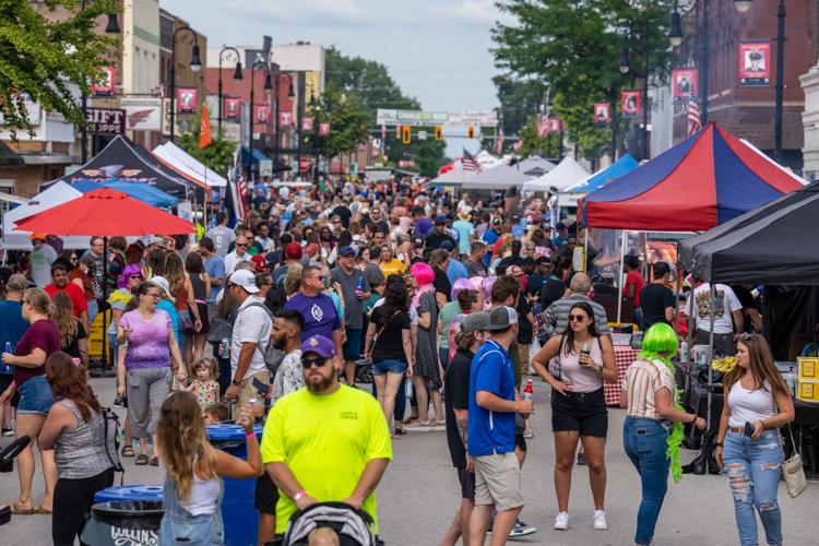 Smokin’ on Main Brings Big Crowds to Collinsville for the Weekend