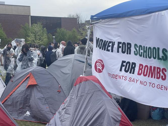 Pro-Palestinian protesters occupy Auraria campus in Denver, demand ...