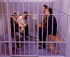 5b9a9b17244a0.image.gif