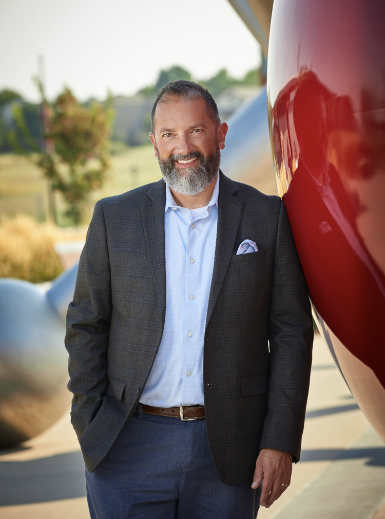 Parker elects unaffiliated mayor in Republican dominated county Local