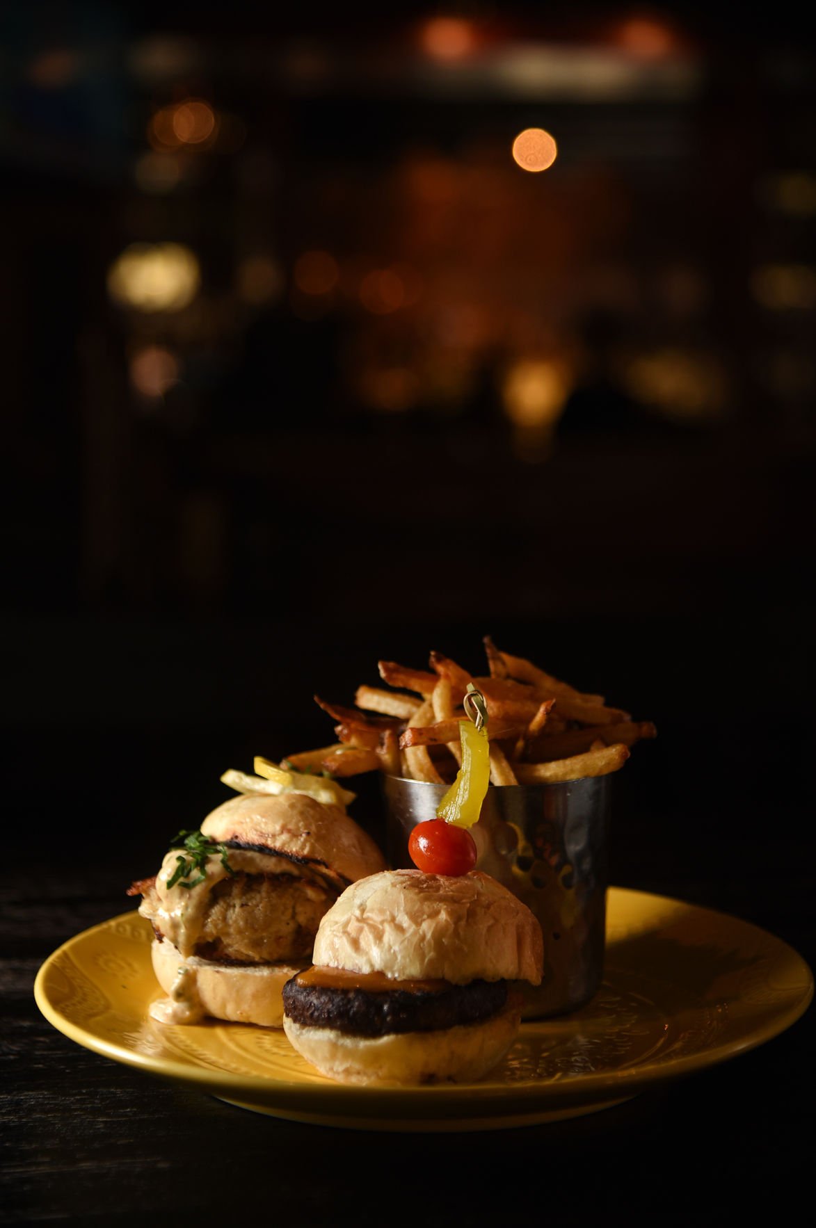 Dining review Pub food brightens Red Mountain Bar and Grill Arts