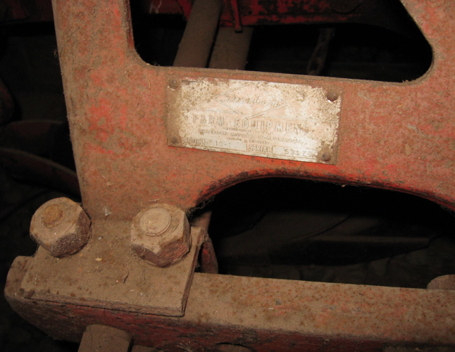 PLOW - DEARBORN MODEL 10-1 (3 POINT) - 2 BOTTOM, 14" image 1