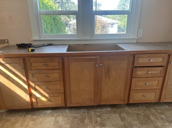 Cabinets for sale image 3