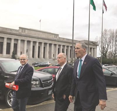 Former California Governor Visits Olympia to Push Renewable Energy