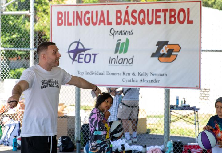 Bilingual Basquetbol