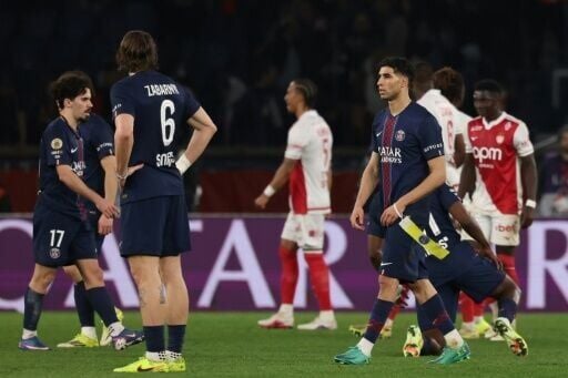 Paris Saint-Germain are wobbling going into their tie against Chelsea