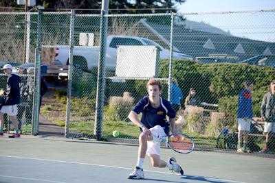 Boys tennis team trounces St. Helens in home-opener, has sights set on CRC title repeat