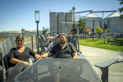 TD Bargeway Pub2_MBG3885.jpg