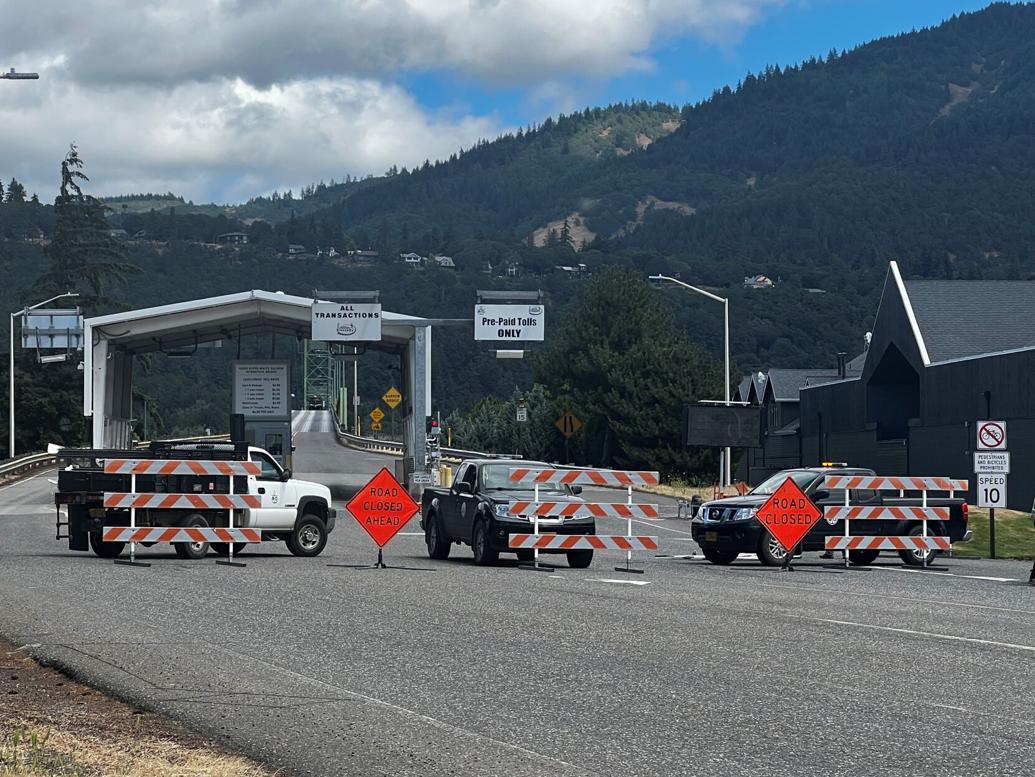Hood River-White Salmon Bridge will reopen to limited traffic on Sunday