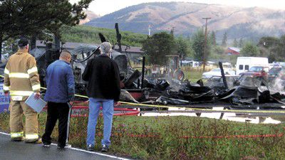 Odell auto shop burns to the ground