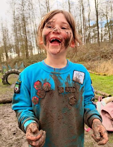 No rain threatens to stop play at World Puddle Jumping Championships