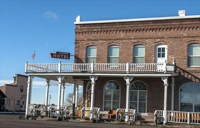 Shaniko prepares for ‘seige’