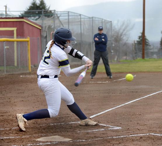 A more experienced HRV softball team looks to improve in 2017
