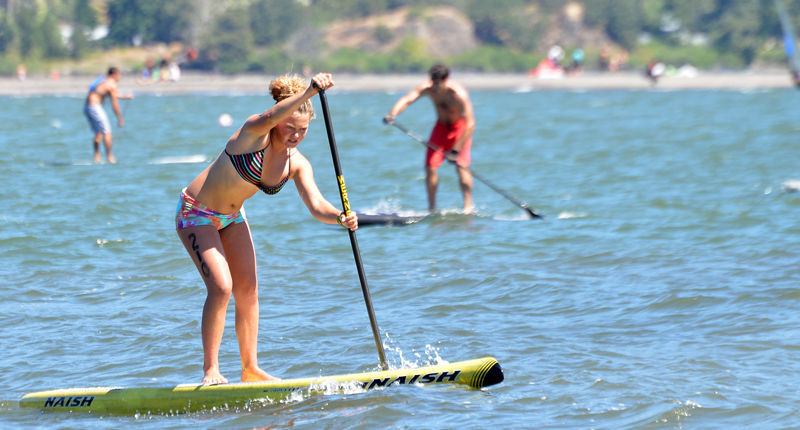 Gorge Paddle Challenge: Locals represent amidst large field at 2013 SUP event