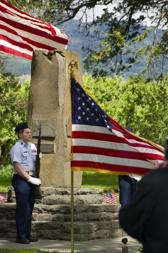 Hood River Memorial Day ceremonies