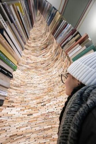 At peak times like Christmas and Easter, the 'Idiom' installation draws about a thousand tourists a day