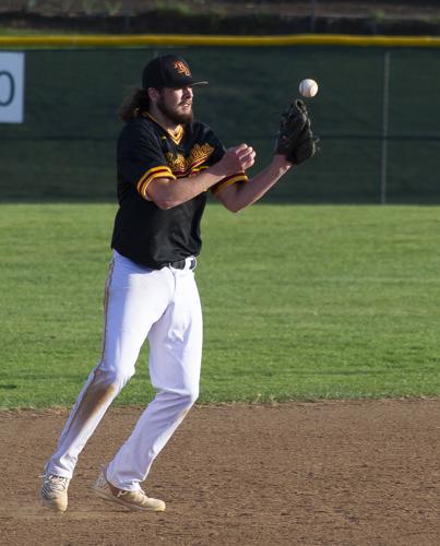 TD Baseball vs Forest Grove March 29