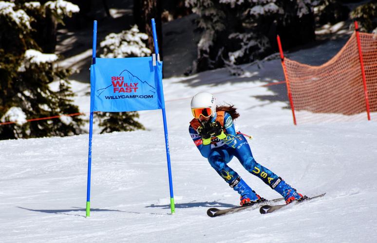 Hood River and Columbia girls  giant Slalom, state competition