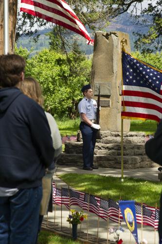 Hood River Memorial Day ceremonies