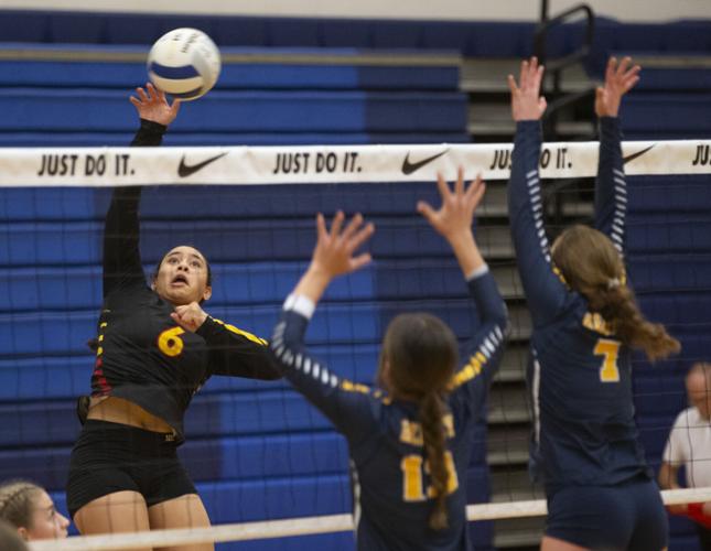 FB eug 110522 State VB 04.JPG