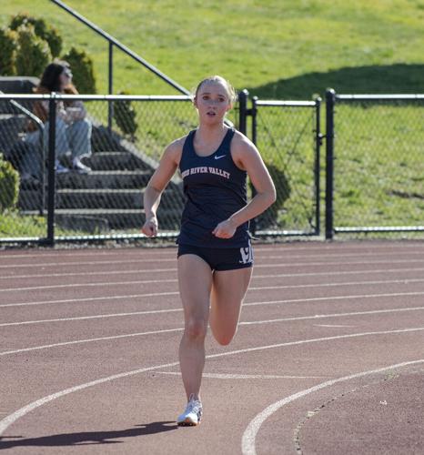 HRV senior Syl Perrin during the 1,500 meter race on April 9.