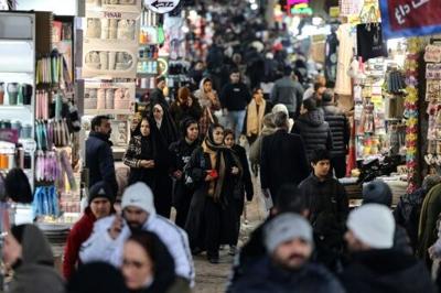 Many shops in the capital Tehran's Grand Bazaar opened again amid a heavy security presence after protests subsided