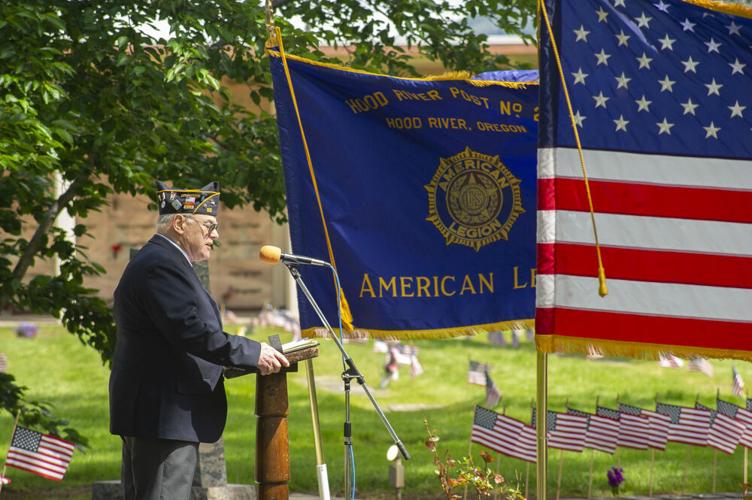 Hood River Memorial Day ceremonies