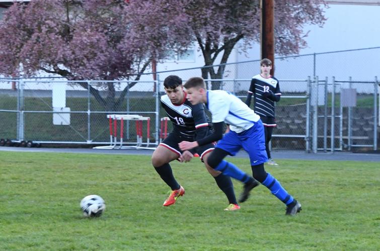 CHS 18-Deigo Guzman Garcia goes for the ball DSC_9116.JPG