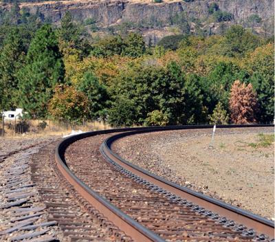 Mosier rail track expansion hearing Tuesday