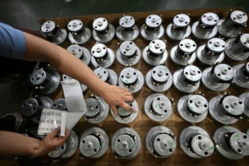 The price of vacuum cleaners and vapes could rise even more if the Iran war drags on much longer, Chinese factory owners and traders warn