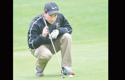 Riverhawk golfers finish third at HR Invitational