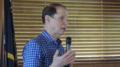 Sen. Wyden pitches new bridge bill