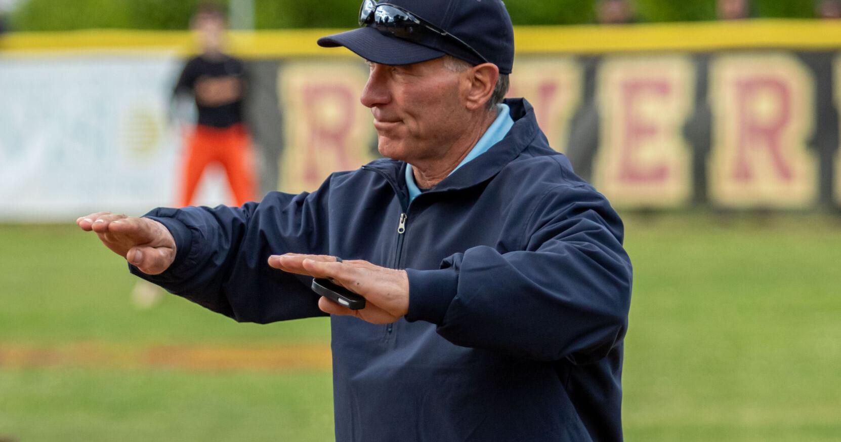 Mead earns Umpire of the Year honor - Vimarsana News