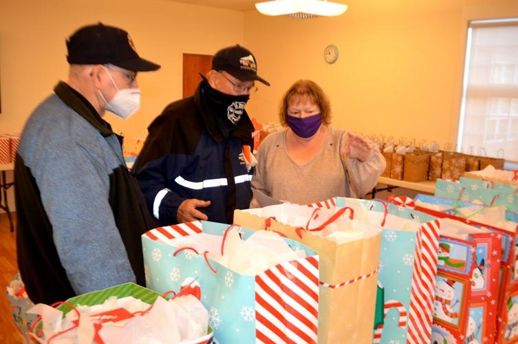 MOW holiday gift bags