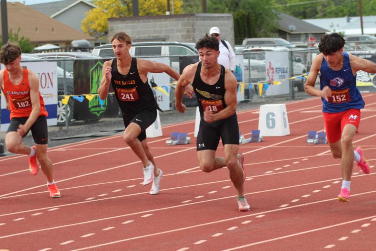 TD JR Derek Goulart boys 100m dash May 21.jpg