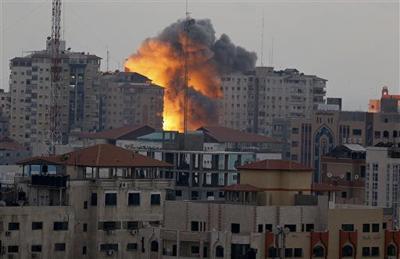 Israeli airstrike levels 7-story building in Gaza
