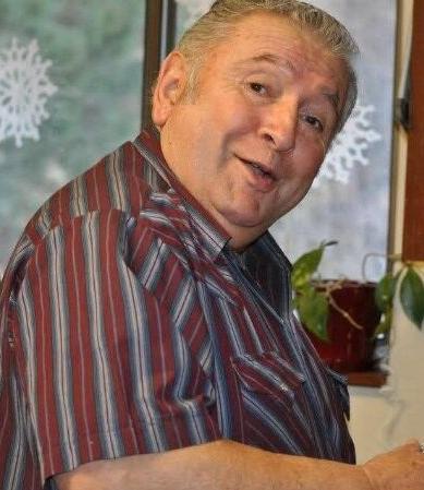 Robert Yanez