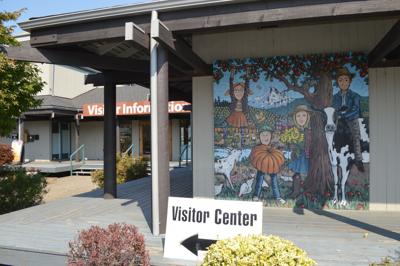 09-09 hr chamber visitor center.JPG